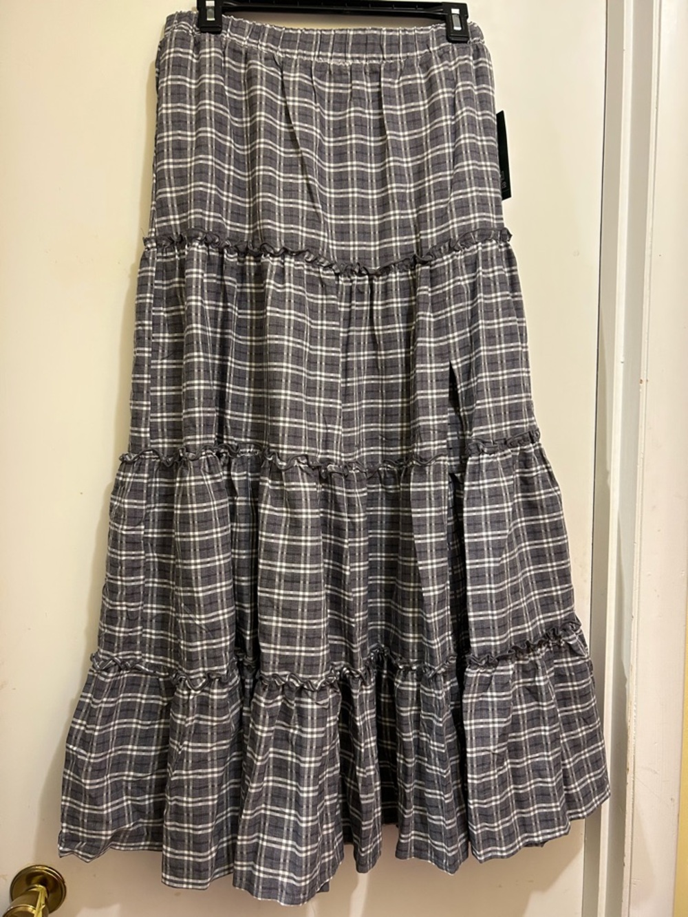 Wild Fable Gray Plaid Tiered Polyester & Rayon Pull On Maxi Skirt, Size Small